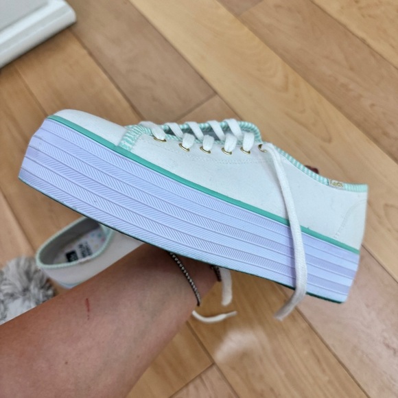 NEW Magnolia Bakery x Keds Platform Sneakers - Picture 7 of 16